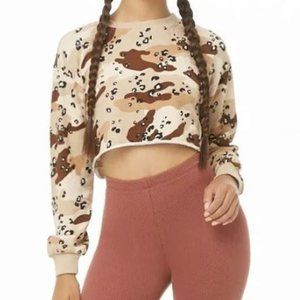 Forever 21 Leopard Print Cropped Sweatshirt